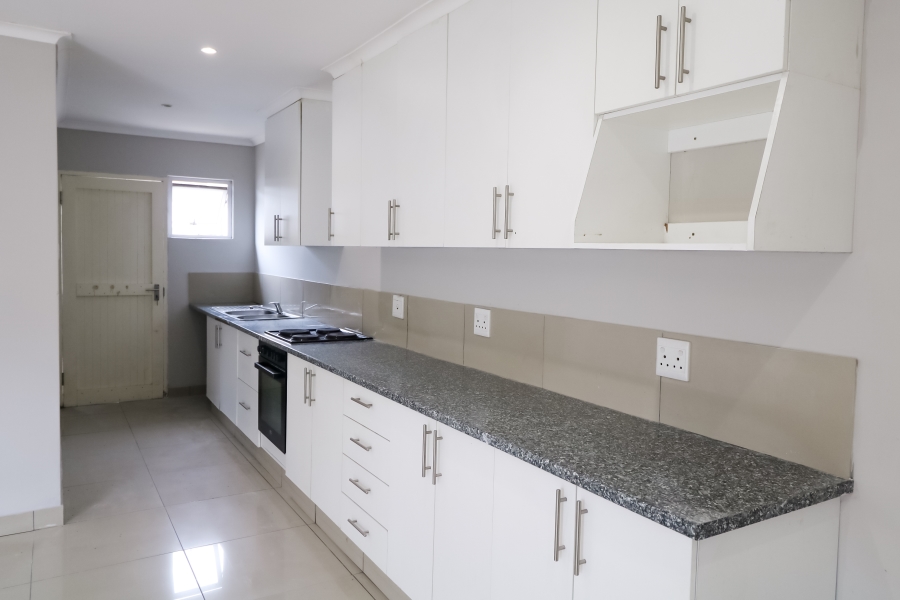 3 Bedroom Property for Sale in Cambridge Eastern Cape